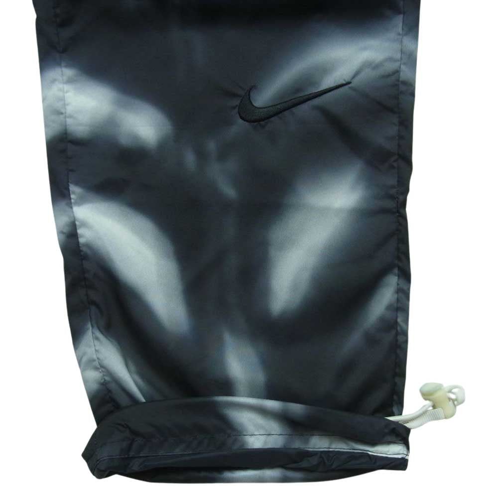 NIKE ナイキ FEAR OF GOD フィアオブゴッド BV8737-010 ALLOVER PRINT PANTS BLACK MEDIUM 総柄 ナイロン パンツ ブラック系 グレー系 M【美品】【中古】