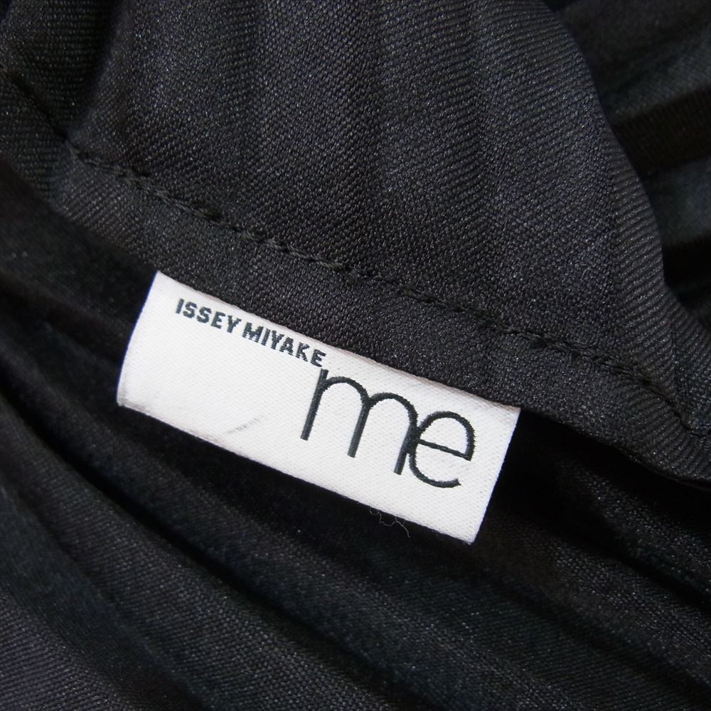ISSEY MIYAKE イッセイミヤケ me ミ― MI33AG991 プリーツ加工 トートバッグ ブラック系【中古】