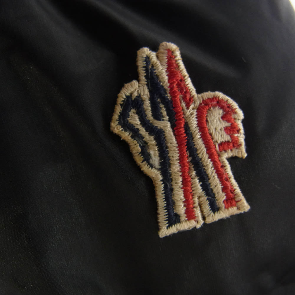 MONCLER モンクレール E20984535825 53071 grenoble ARMOTECH グルノーブル アモテック ファー付き ダウン ジャケット ブラック系 3【中古】