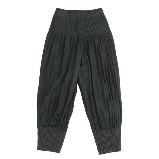 PLEATS PLEASE プリーツプリーズ イッセイミヤケ PP55JF402 FLUFFY BASICS フラッフィー ベーシック プリーツ パンツ ブラック系 3【中古】