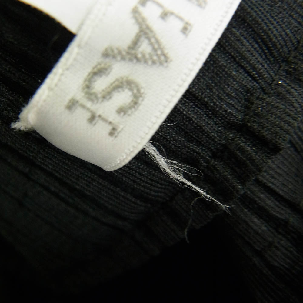 PLEATS PLEASE プリーツプリーズ イッセイミヤケ PP55JF402 FLUFFY BASICS フラッフィー ベーシック プリーツ パンツ ブラック系 3【中古】