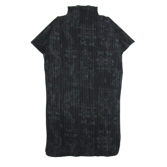 PLEATS PLEASE プリーツプリーズ イッセイミヤケ プリーツ加工 ドラゴン 桃 中国 龍 縁起柄 総柄 ボトルネック フレンチスリーブ カットソー ブラック系 サイズ表記無【中古】