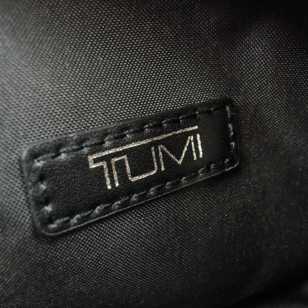 TUMI トゥミ ポーチ 小物入れ エンジ系【中古】