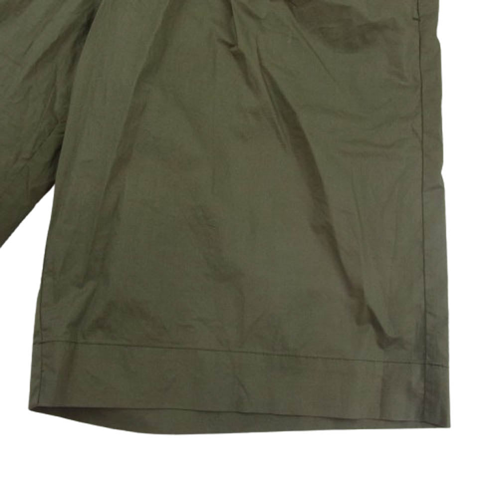 Herno ヘルノ PT000029U-13164-7730 LIGHT COTTON STRETCH ULTRALIGHT CREASE ストレッチコットン ハーフ ショート パンツ ショーツ カーキ系 XS【中古】