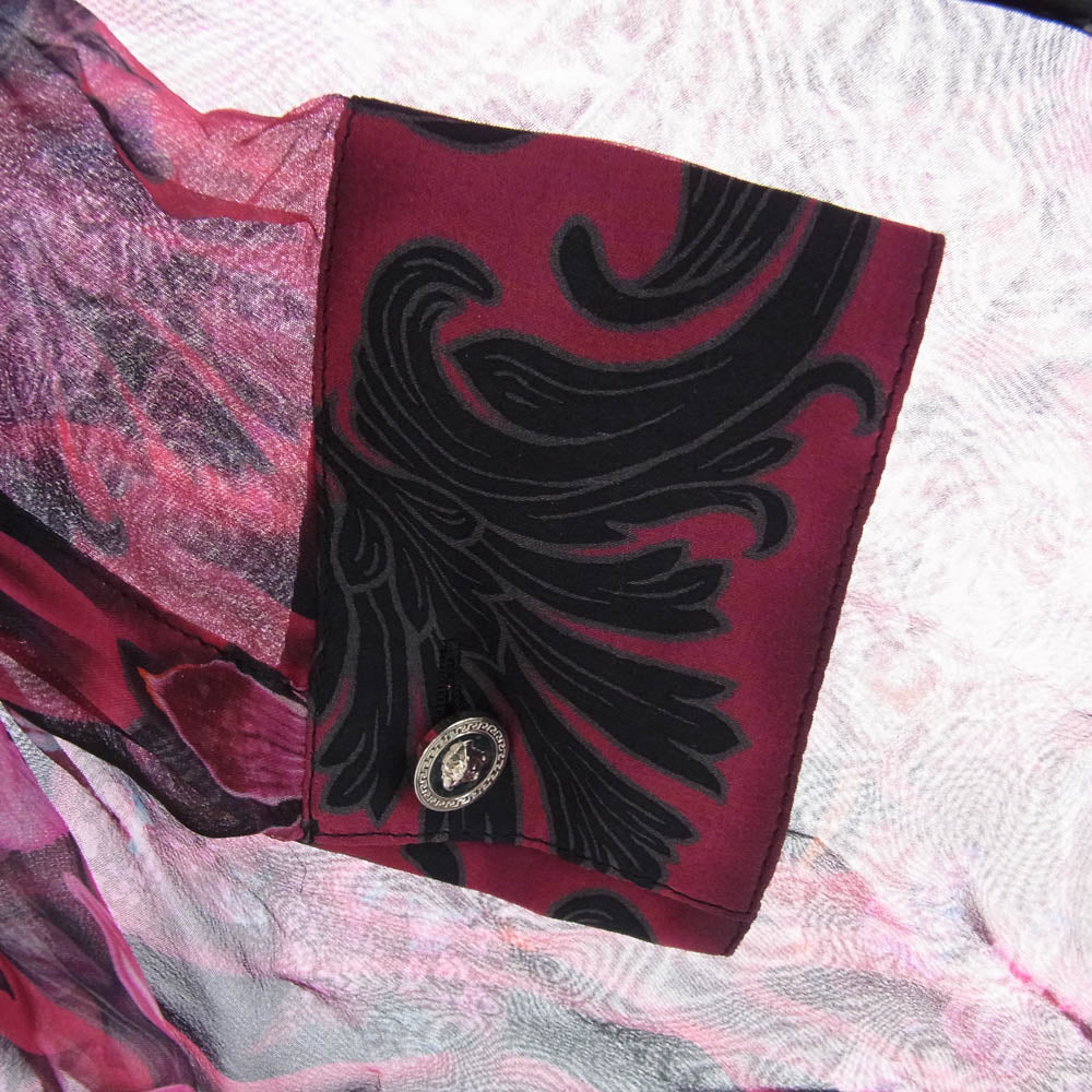 VERSACE ヴェルサーチ 1008228 ALLOVER LOGO PRINT SILK SHIRT プリント シルク シアーシャツ ワインレッド系 36【中古】