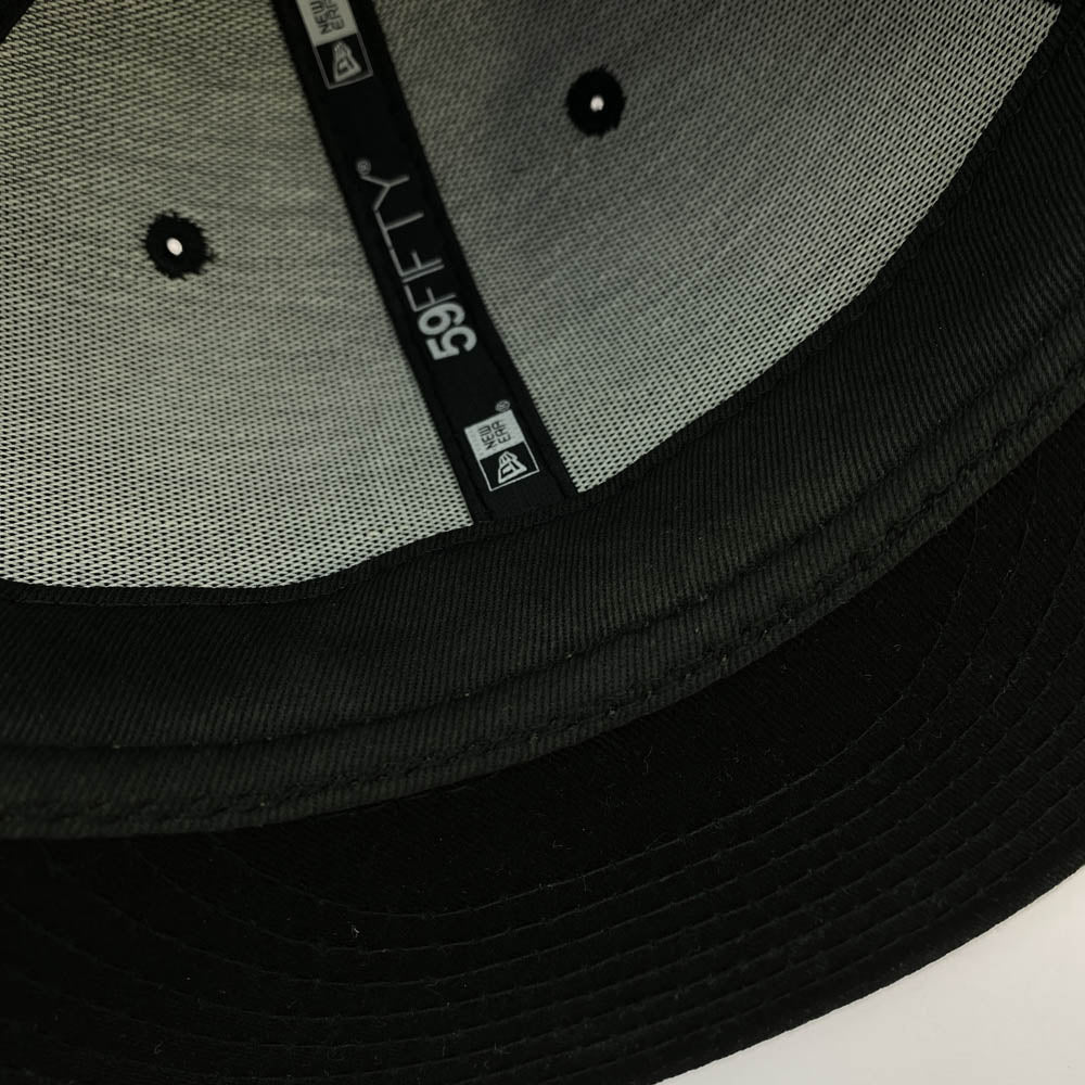 STANDARD CALIFORNIA スタンダードカリフォルニア NEW ERA ニューエラ SD ロゴ オールブラック 帽子 ブラック系 59.6cm【中古】