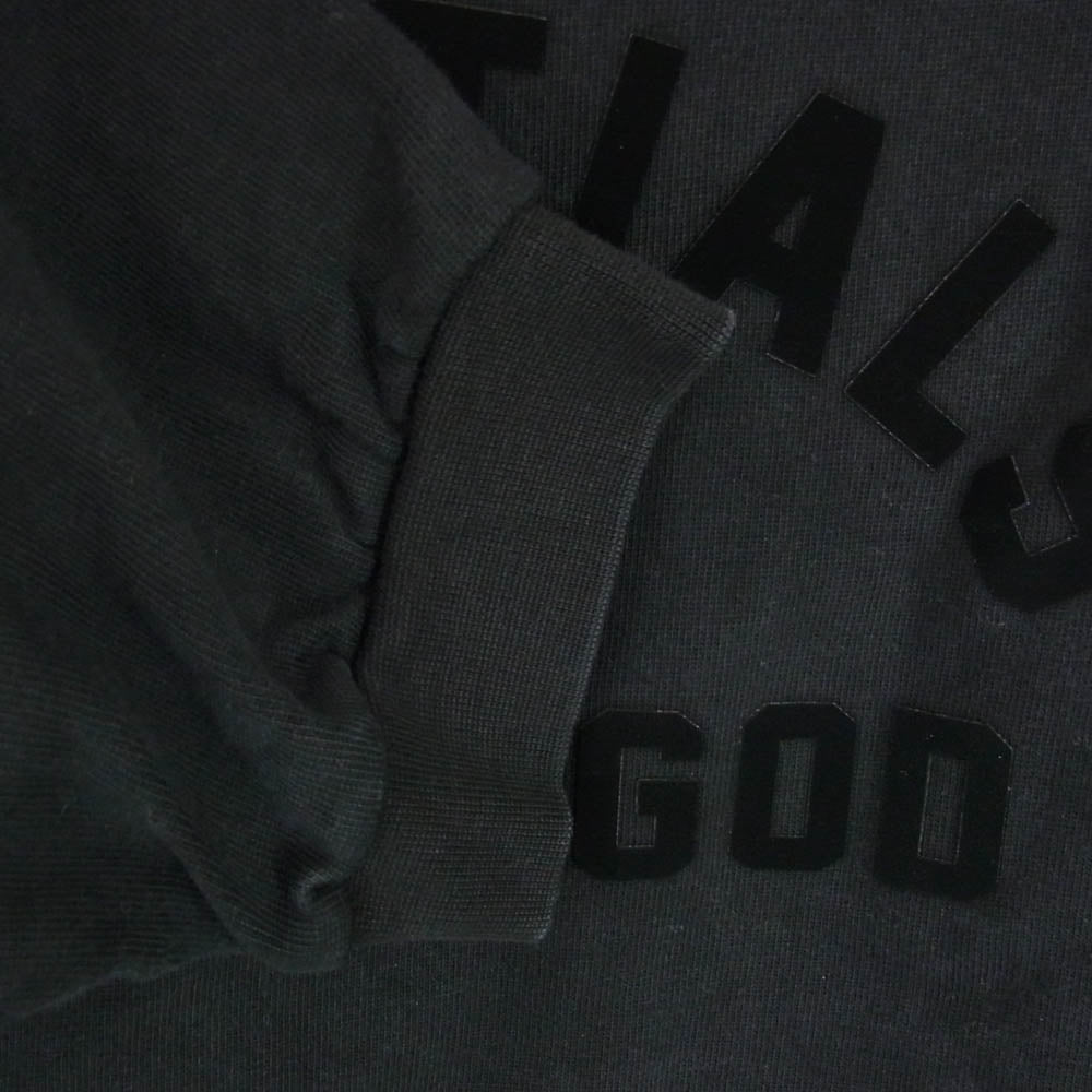 FEAR OF GOD フィアオブゴッド ESSENTIALS エッセンシャルズ ラバー ロゴ トレーナー スウェット ブラック系 M【中古】