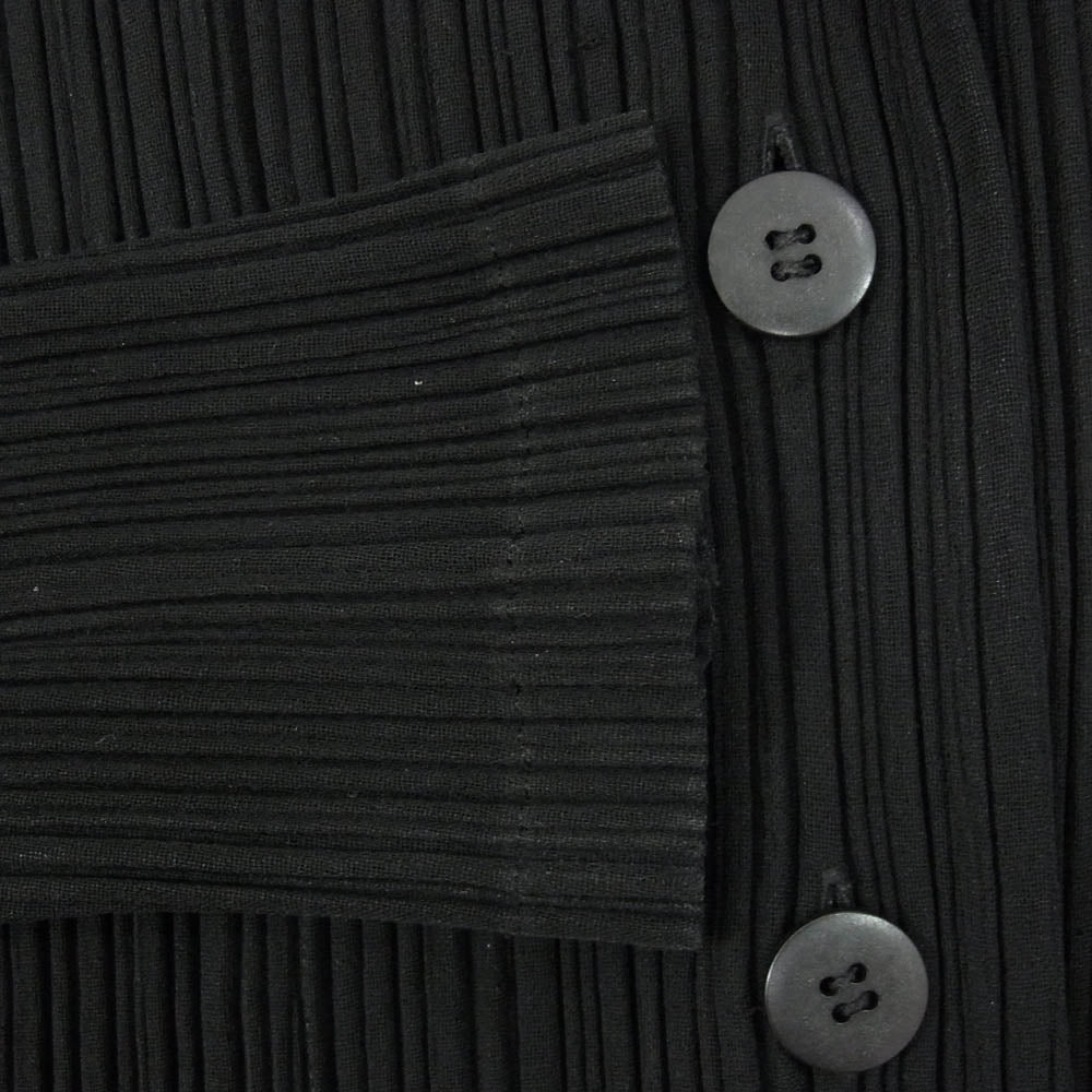 ISSEY MIYAKE イッセイミヤケ IF44FD712 FETTE プリーツ加工 厚手素材 テーラードジャケット ブラック系 2【中古】