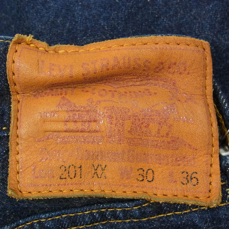 Levi's リーバイス VINTAGE USA製 BIGE ヴィンテージ ボタン裏 Levi's リーバイス VINTAGE USA製 BIGE ヴィンテージ ボタン裏