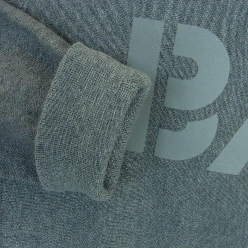 A BATHING APE アベイシングエイプ BAPE reflective logo クルーネック スウェット グレー グレー系 L【中古】