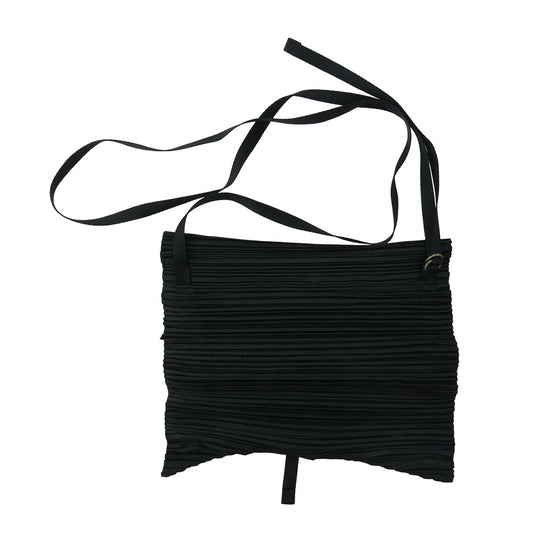 PLEATS PLEASE プリーツプリーズ イッセイミヤケ PP52-AG プリーツ加工 ショルダー バッグ ブラック系【中古】
