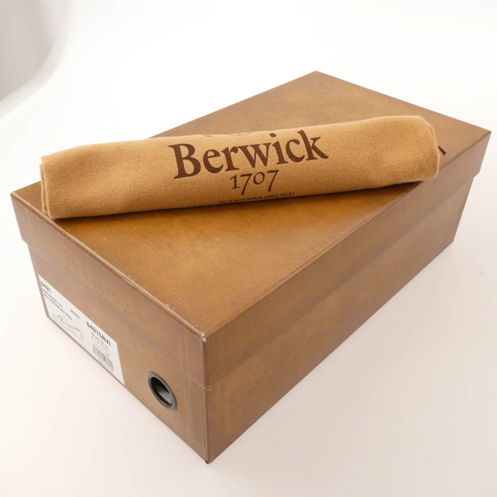 Berwick バーウィック 8491SBVIDB タッセル スエード ローファー シューズ ブラウン系 5.5【中古】