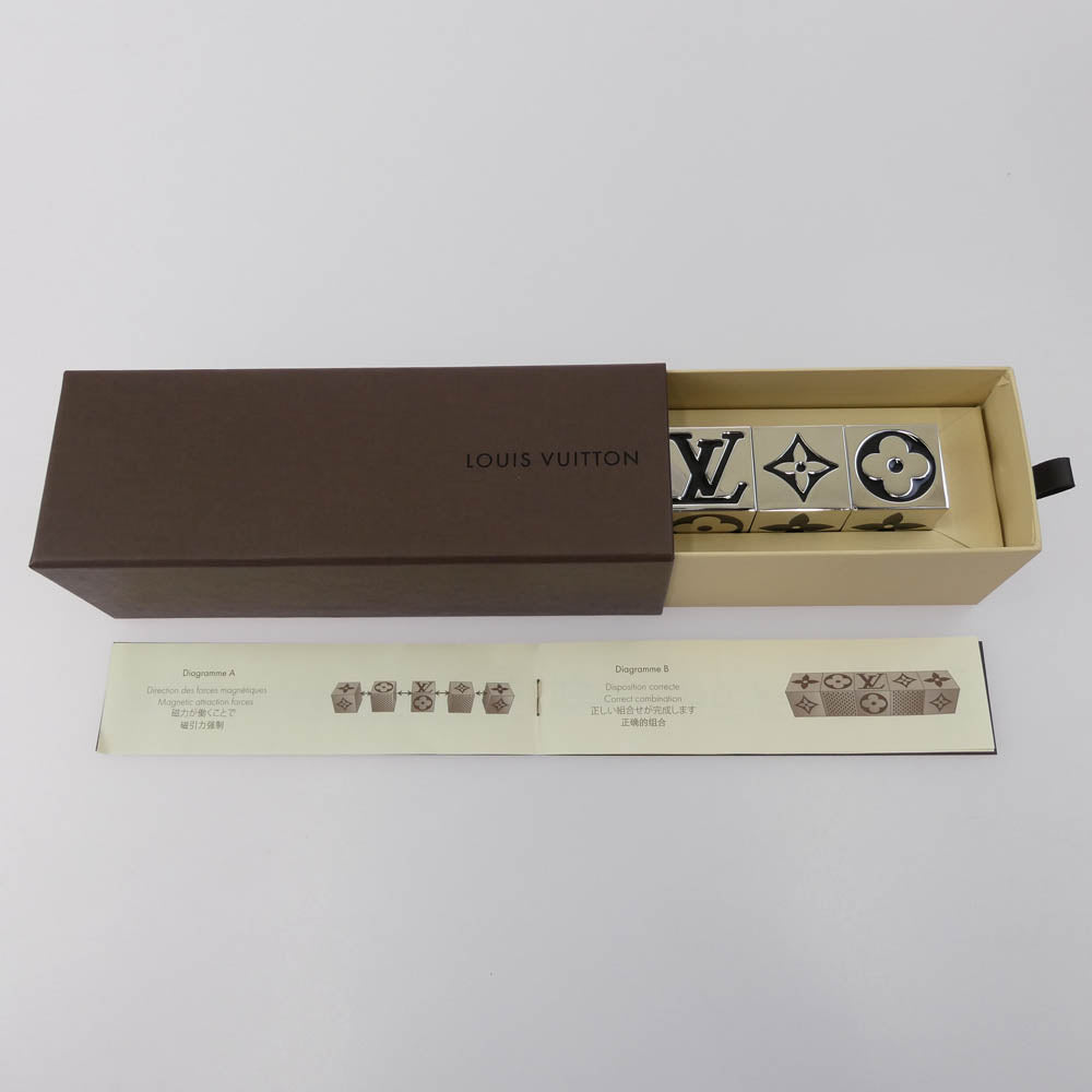 LOUIS VUITTON ルイ・ヴィトン M99454 LV CUBE GAME クリスマス モノグラム ダイス ゲーム キューブ サイコロ シルバー系【中古】