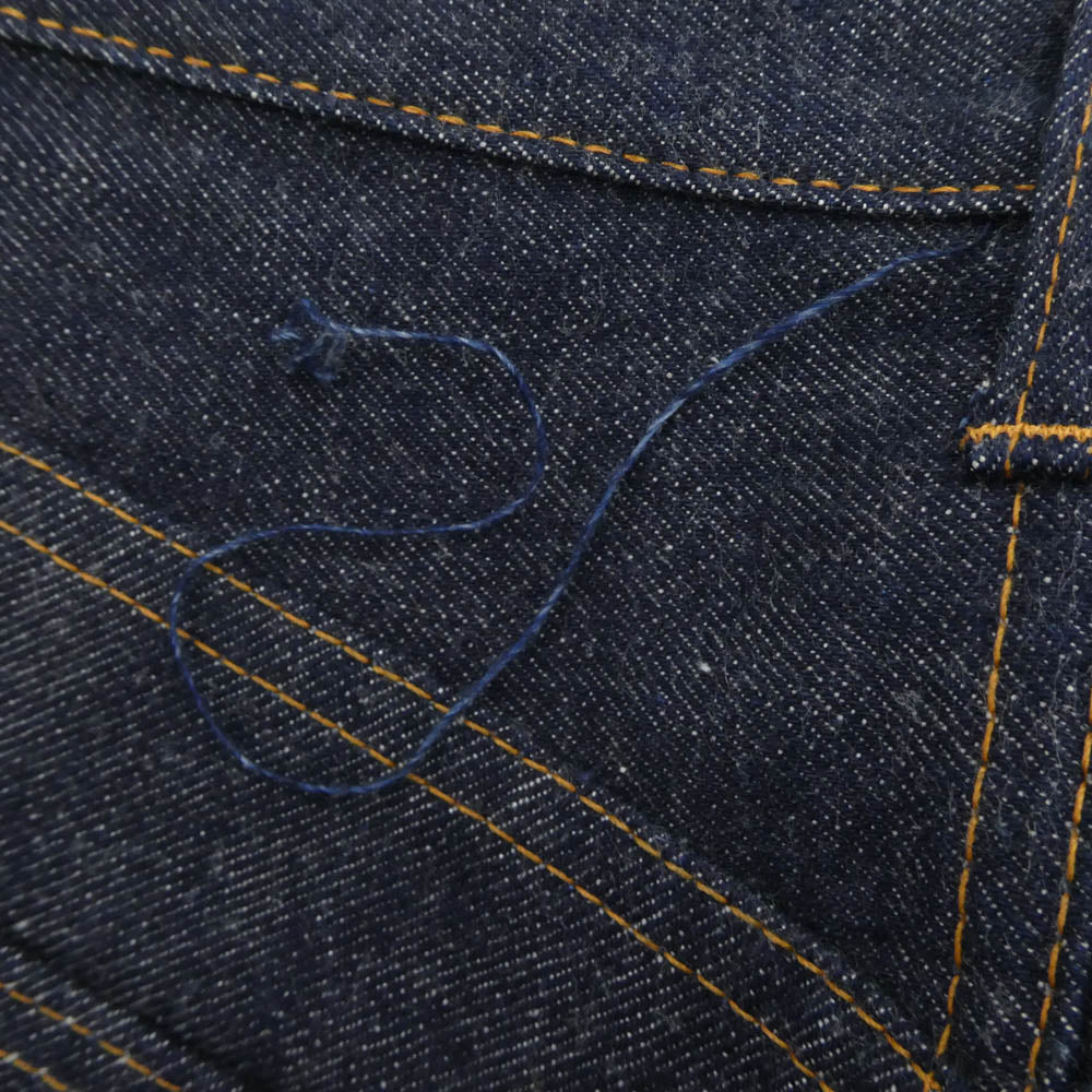 Levi's リーバイス デッドストック フラッシャー付き 501 BIGE 後期 両面不均等V 足長R ボタン裏刻印8 デニム パンツ インディゴブルー系【中古】