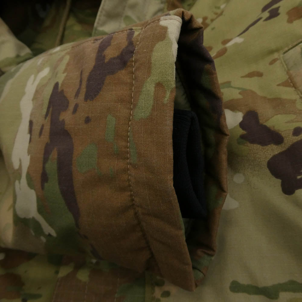 米軍 Dakota Outerwear OCP Insulated Parka 中綿 ジャケット カーキ系 マルチカラー系 XL【極上美品】【中古】