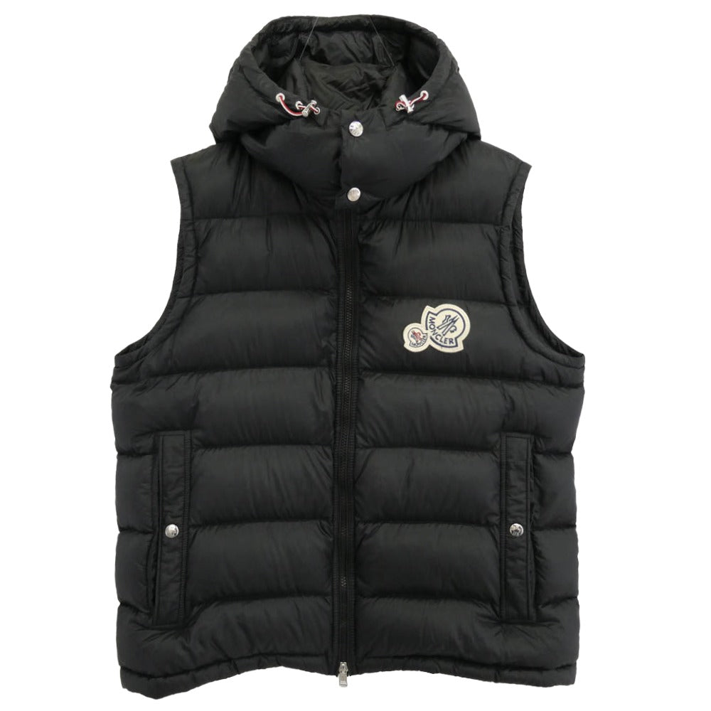 美品★モンクレール　GERS ダウンベスト　ワッペン　ブラック　4D52 MONCLER モンクレール D20914332949 GERS ロゴワッペン ダウン ベスト