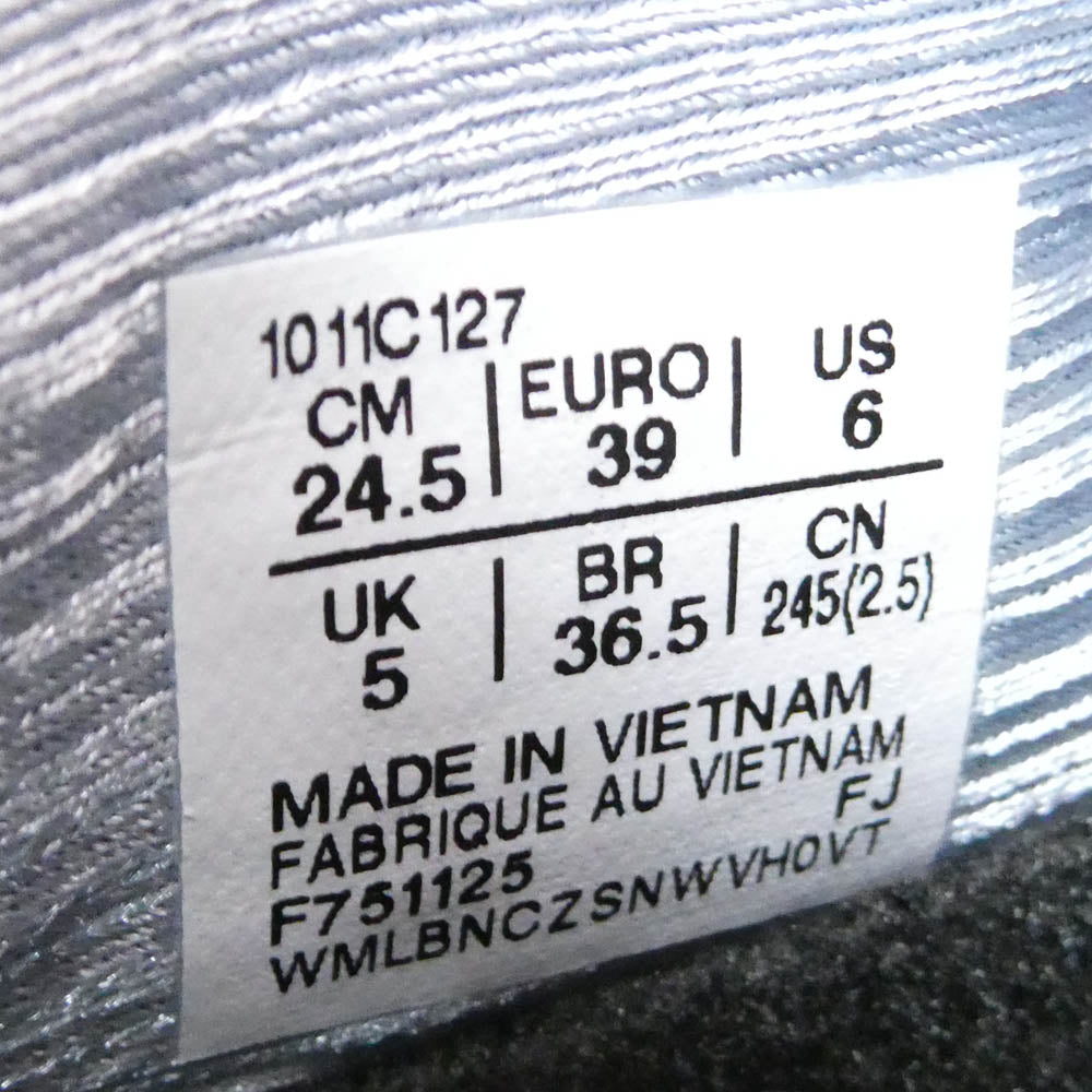 asics アシックス 1011C127 GEL-NIMBUS 28 ゲルニンバス ランニングシューズ スニーカー 24.5 ライトブルー系 24.5【極上美品】【中古】