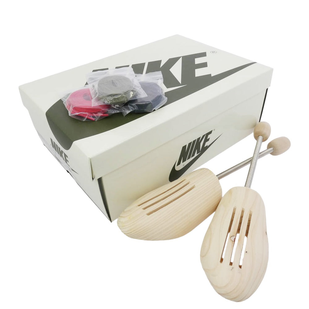 NIKE AIR JORDAN ナイキ ジョーダン DZ4137-106 × Travis Scott Women's Air Jordan 1 Low OG "Medium Olive AJ1 トラヴィススコット ウィメンズ エアジョーダン ロー スニーカー FB鑑定済 ホワイト系 モスグリーン系 26cm【中古】