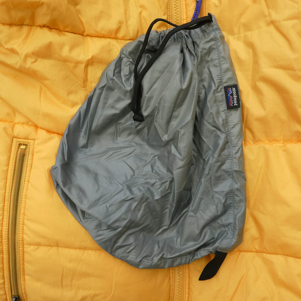 patagonia パタゴニア 99AW 84098 99年製 DAS PARKA ダスパーカ バターナッツ 中綿 ジャケット スタッフサック付属 イエロー系 XS【中古】