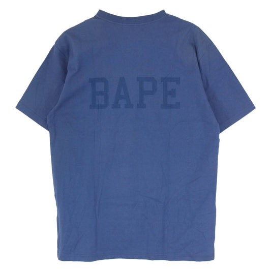 A BATHING APE アベイシングエイプ WORLD GONE MAD バックBAPEロゴプリント Vネック 半袖 カットソー Tシャツ ネイビー系 L【中古】