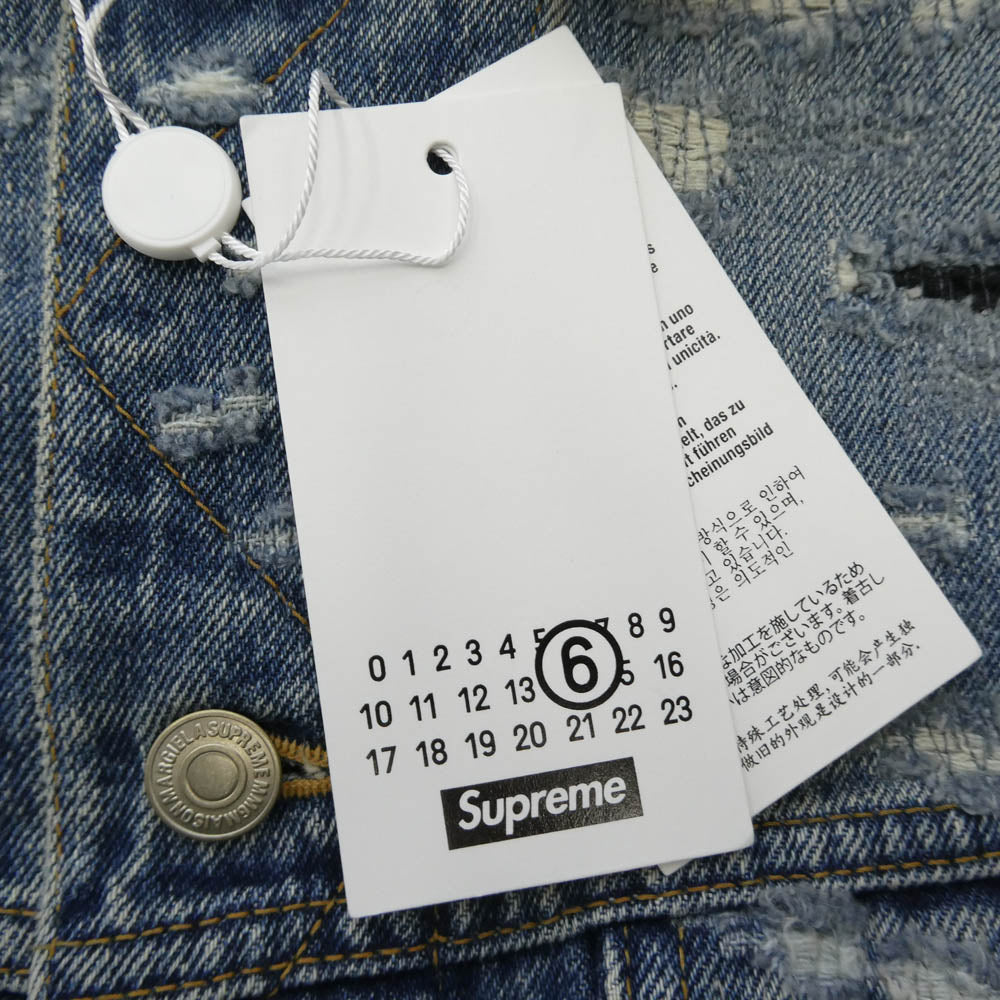 Supreme シュプリーム 26SS x MM6 Maison Margiela エムエムシックス メゾンマルジェラ Distressed Selvedge Denim Trucker Jacket ディストレスド セルビッジ デニム トラッカー ジャケット インディゴブルー系 US M【極上美品】【中古】