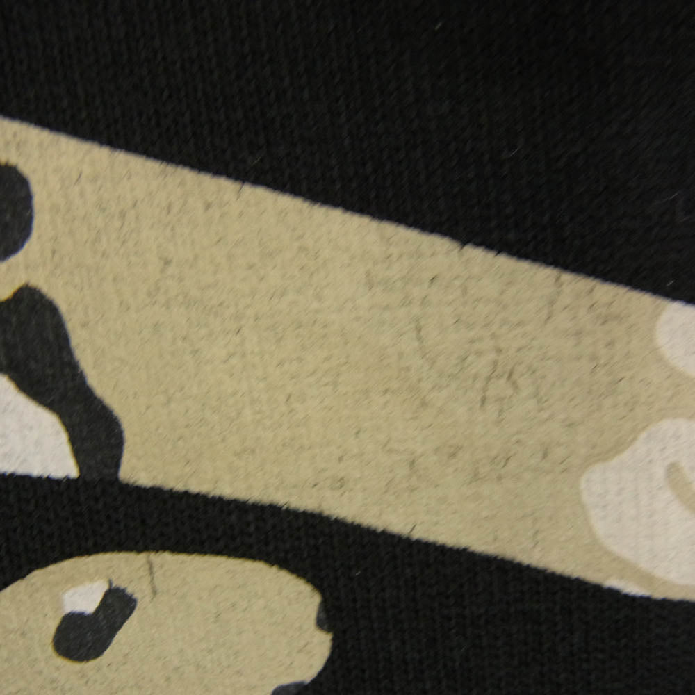 A BATHING APE アベイシングエイプ aaptem2571xx6 AAPE BY A BATHING APE デザートカモ 猿 クロスボーン 半袖 Tシャツ ブラック系 M【中古】