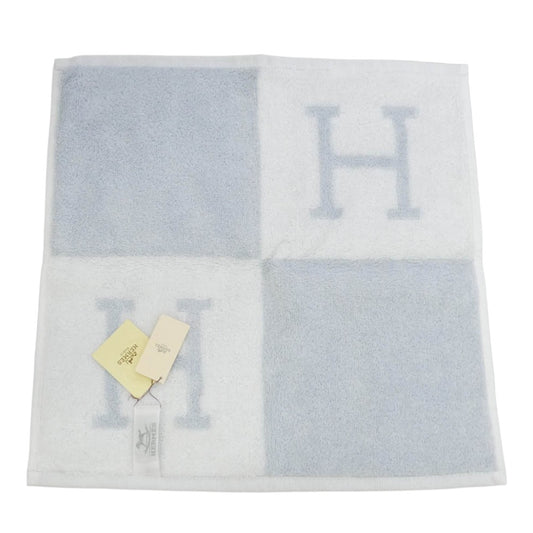 HERMES エルメス 102192M03 AVALON アヴァロン ロゴ ハンドタオル フェイスタオル ホワイト系 ライトブルー系 34×34cm【中古】