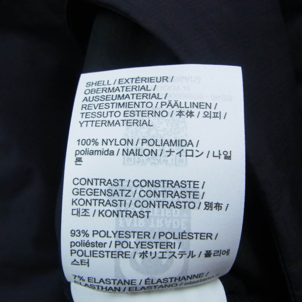 ARC'TERYX アークテリクス X000009556 2025年製 Atom Hoody Mens アトムフーディ メンズ フーデッド 中綿 ジャケット ブラック系 S【中古】