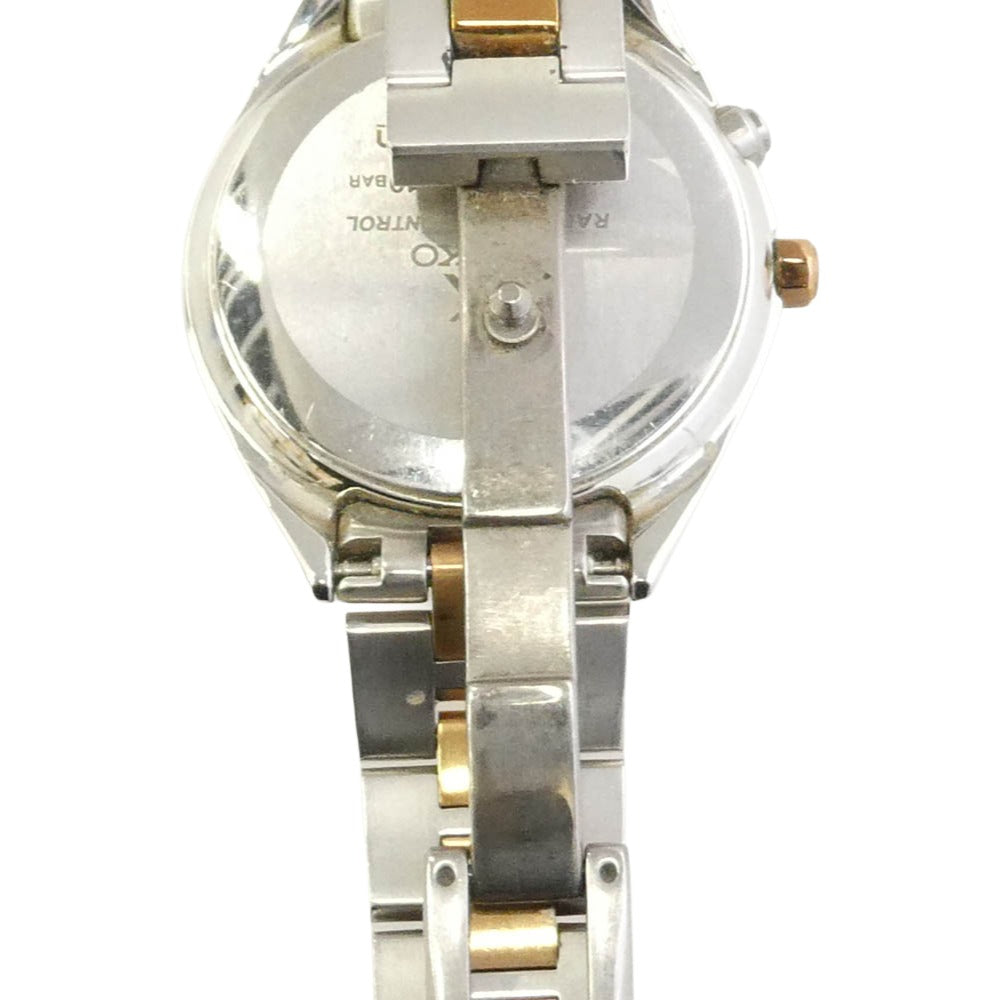 SEIKO セイコー 1B35-0AA0 LUKIA ルキア ホワイトシェル チタン ソーラー電波 腕時計 ウォッチ ゴールド系 シルバー系【中古】