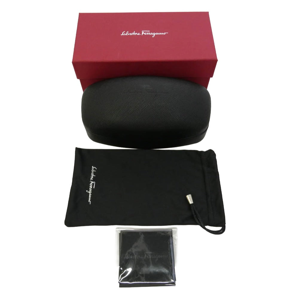 Salvatore Ferragamo サルヴァトーレフェラガモ SF882SA アジアンフィット ダブルブリッジ サングラス アイウェア フレーム:ブラック系、ゴールド系 レンズ:ブラック系 54□18【極上美品】【中古】