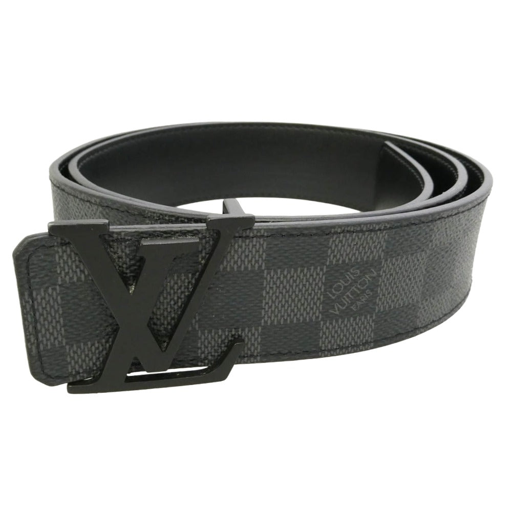 LOUIS VUITTON ルイ・ヴィトン M9808 サンチュール・LVイニシアル 40MM ベルト ブラック系 95/38【中古】 LOUIS VUITTON ルイ・ヴィトン M9808 サンチュール・LVイニシアル 40MM