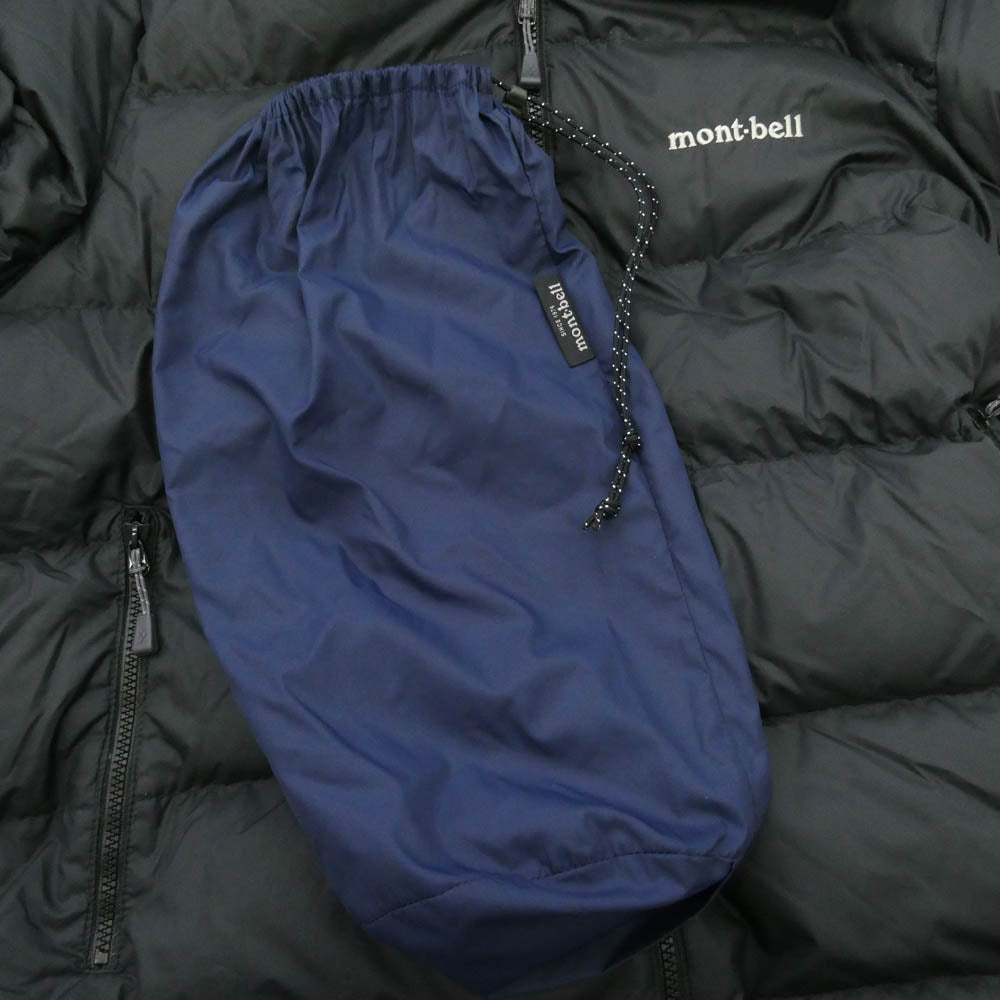 mont-bell モンベル トラベル ダウンパーカ Kid's 子供用 ダウン ジャケット ブラック系 Kid's 160【中古】