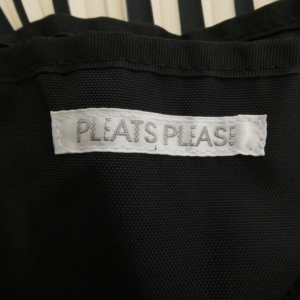 PLEATS PLEASE プリーツプリーズ イッセイミヤケ PP02-AG601 プリーツ加工 ストライプ トートバッグ オフホワイト系【中古】