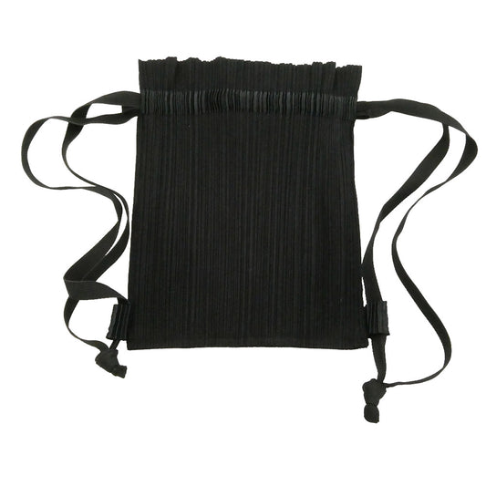PLEATS PLEASE プリーツプリーズ イッセイミヤケ PP04-AG031 プリーツ加工 起毛 ナップザック ブラック ブラック系【中古】