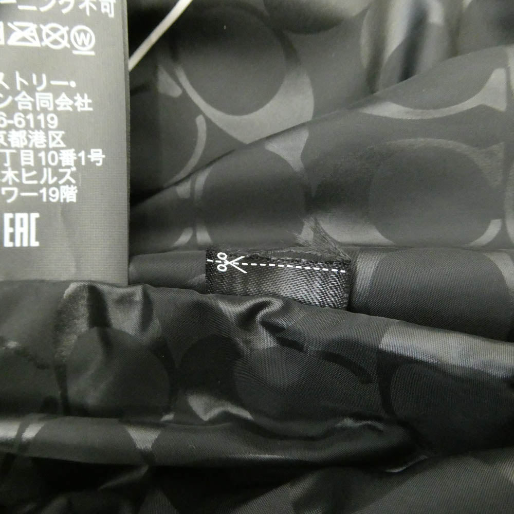 COACH コーチ PUFFER VEST ラバー ワンポイント Cロゴ 中綿 ベスト ブラック系 XS【中古】