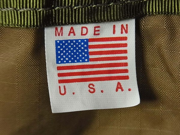 BRIEFING ブリーフィング × OMEGA DRAWSTRING SHOULDER CAMO BRL495219 オメガ ドローストリング ショルダー バッグ ショルダーバッグ グリーン系【極上美品】【中古】