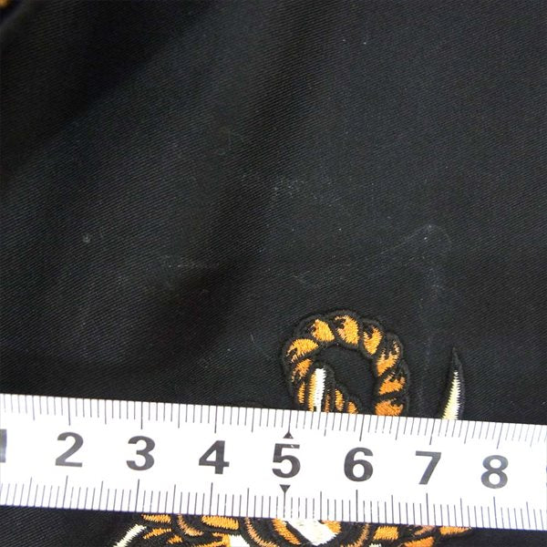 COOTIE クーティー バック刺繍 中綿 裏地キルティング ジップアップ ジャケット ブルゾン ブラック系 ブラック系 L【中古】