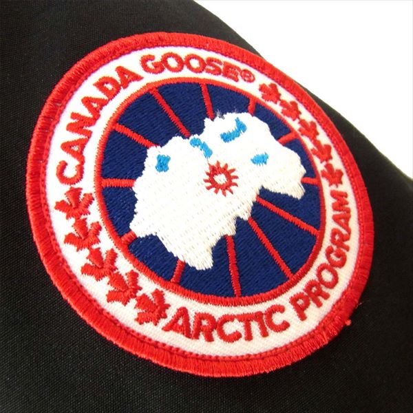 CANADA GOOSE カナダグース 国内正規品 2301JM RUSSEL PARKA ラッセルパーカ ダウン ジャケット 黒系 S/P【中古】