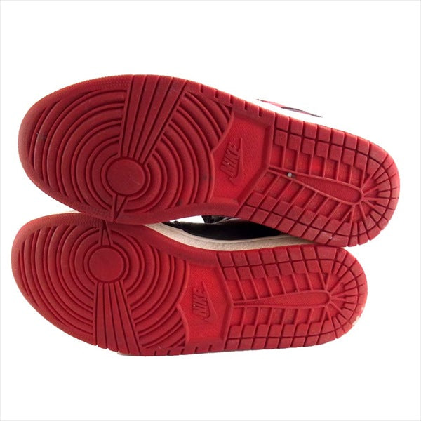 NIKE AIR JORDAN ナイキ ジョーダン 観賞用 136066-061 01年復刻 AIR JORDAN 1 RETRO エア ジョーダン 1 レトロ スニーカー 赤×黒 25.5㎝【中古】