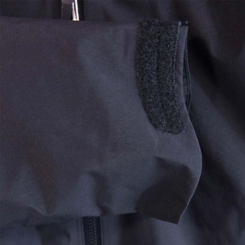 ARC'TERYX アークテリクス Fission SV ゴアテックス ジャケット ブラック系 M【新古品】【未使用】【中古】
