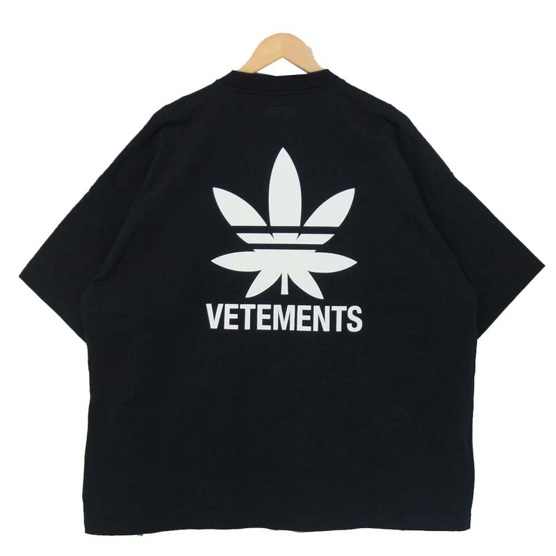 喫煙なしペットなしです正規品新品 VETEMENTS ヴェトモン  ロゴTシャツ