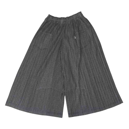プリーツプリーズ ISSEY MIYAKE イッセイミヤケ PP61-JF443 綾織柄 プリーツ加工 袴 ハカマ ワイドパンツ ブラック系 4【美品】【中古】