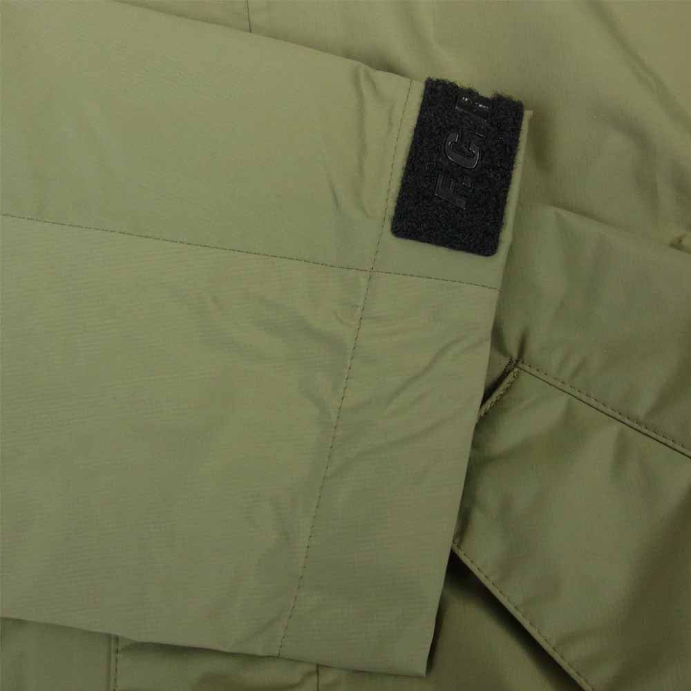 F.C.R.B. エフシーアールビー FCRB-190010 BENCH RAIN COAT ベンチレインコート カーキ系 M【新古品】【未使用】【中古】