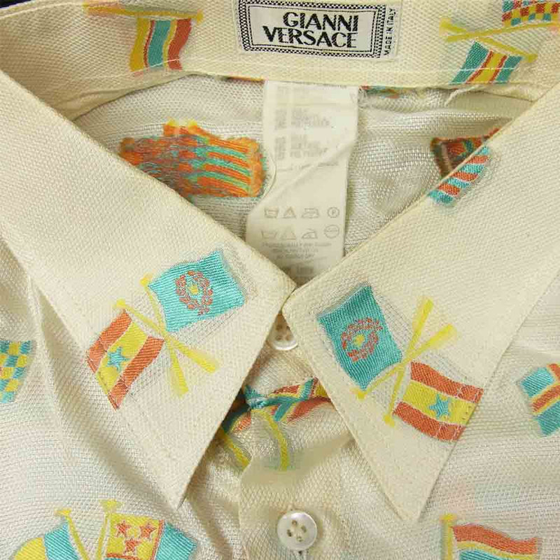 Gianni Versace ジャンニ・ヴェルサーチ イタリア製 フラッグ柄 シルク混 刺繍 シャツ オフホワイト系 52【中古】
