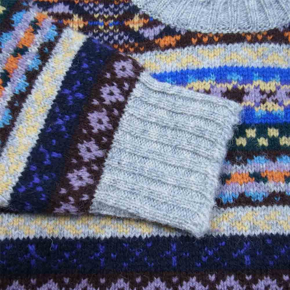 Jamieson's 英国製 FAIR ISLE CREWNECK SWEATER フェアアイル クルーネック セーター ニット グレー系 40【新古品】【未使用】【中古】