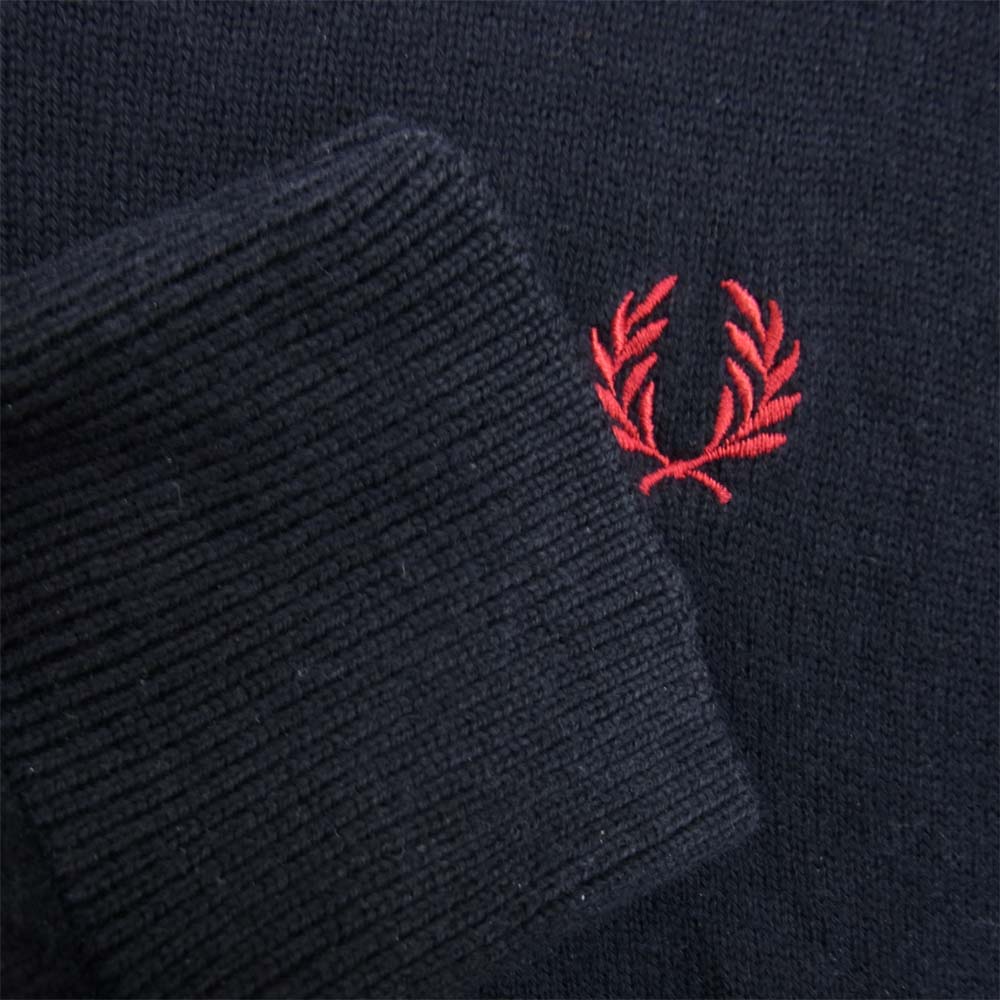 FRED PERRY フレッドペリー Vネック セーター ネイビー系 S【中古】