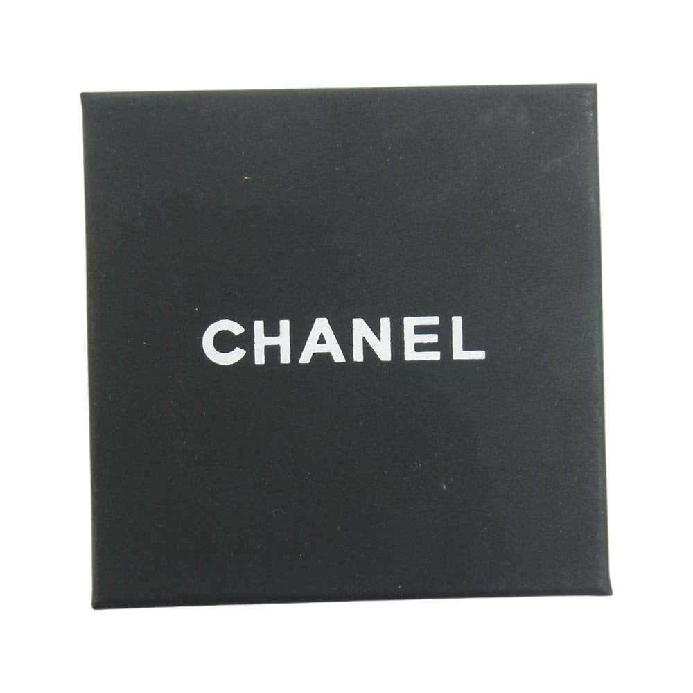 CHANEL シャネル 21V ココマーク パール ピアス オフホワイト系【中古】