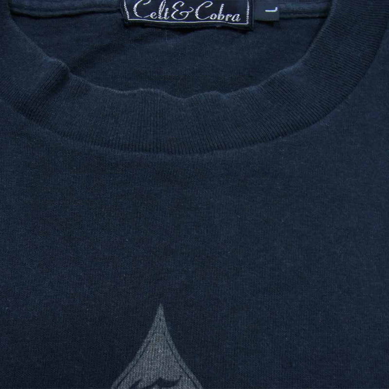 Celt&Cobra ケルト&コブラ プリント Tシャツ ブラック系 L【中古】
