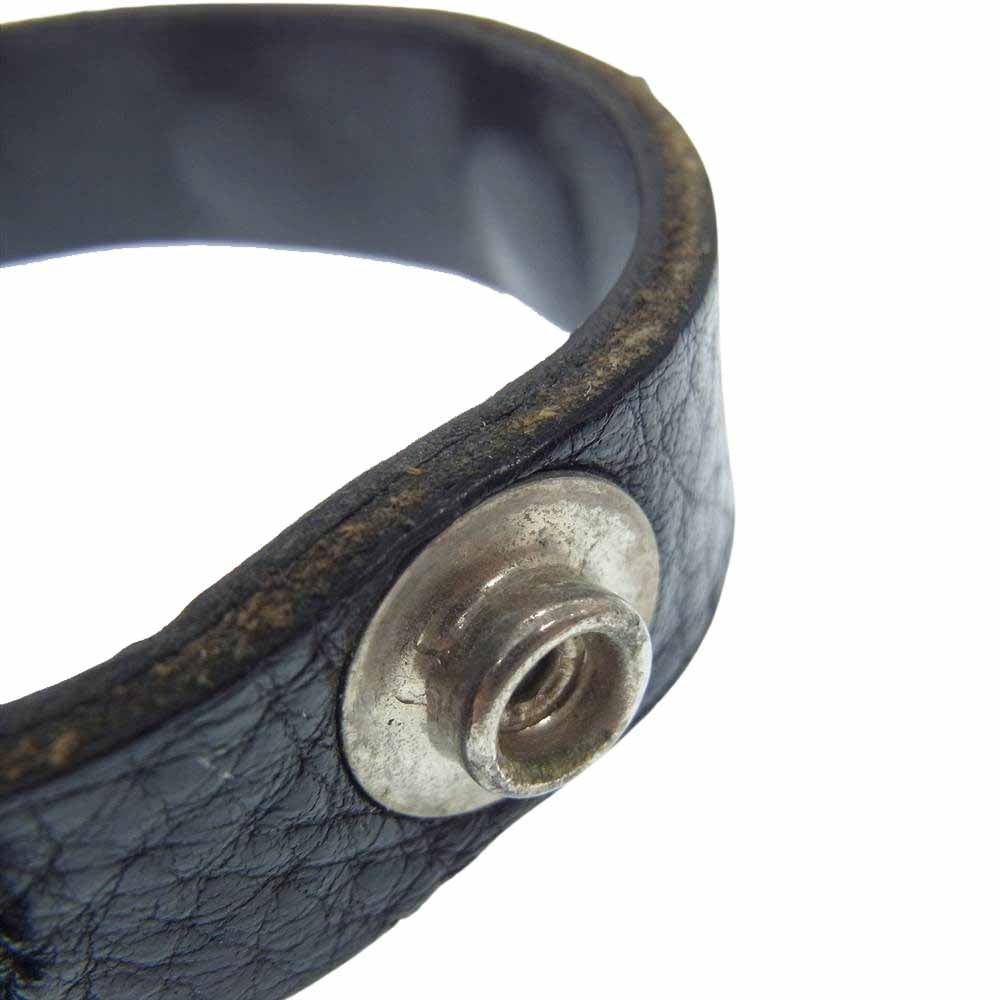 CHROME HEARTS クロムハーツ(原本無) 6インチ 2SNP 2BTN STAR クロスボール 2ボタン 2スナップ スター レザーブレスレット ブラック系 シルバー系【中古】