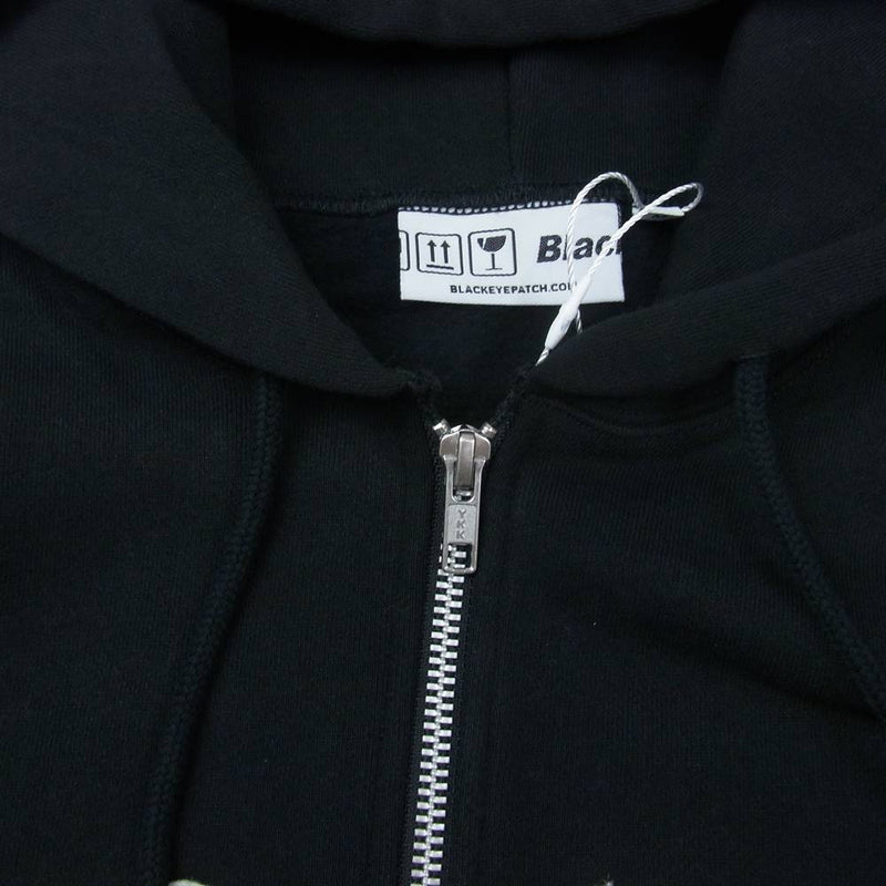 ブラックアイパッチ BEPFW21TP25 HANDLE WITH CARE ZIP HOODIE パーカー ブラック系 M【新古品】【未使用】【中古】